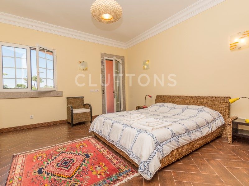 house 10 Rooms for sale on Grândola (7570)