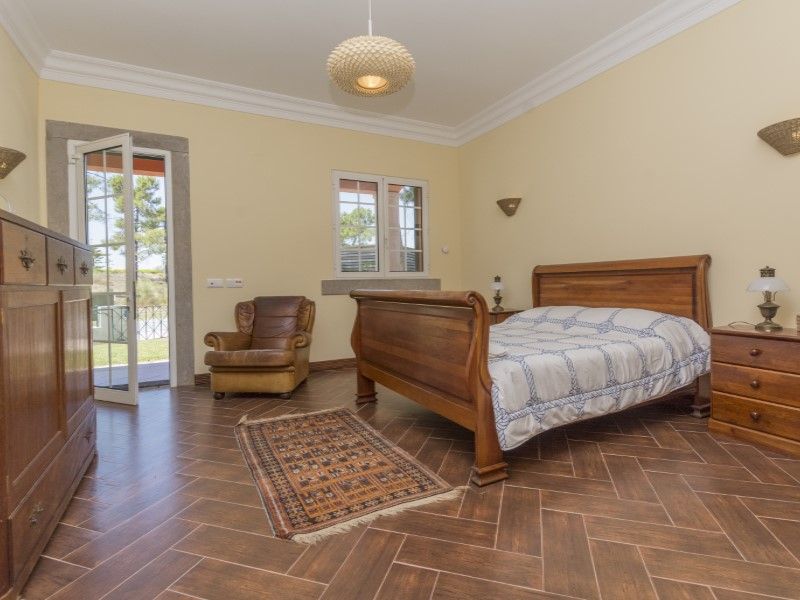 house 10 Rooms for sale on Grândola (7570)