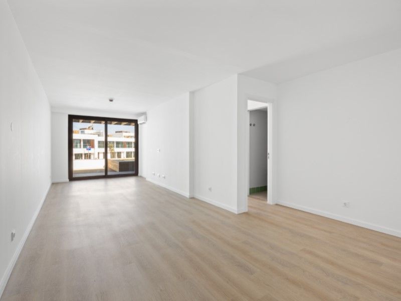 apartment 6 Rooms for sale on Sines (7520)