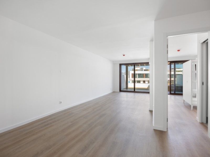 apartment 6 Rooms for sale on Sines (7520)