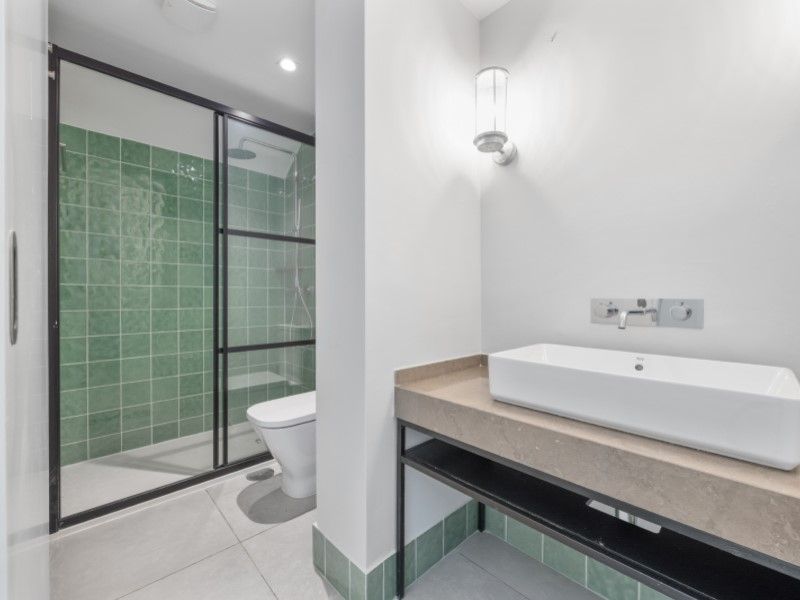 apartment 6 Rooms for sale on Sines (7520)