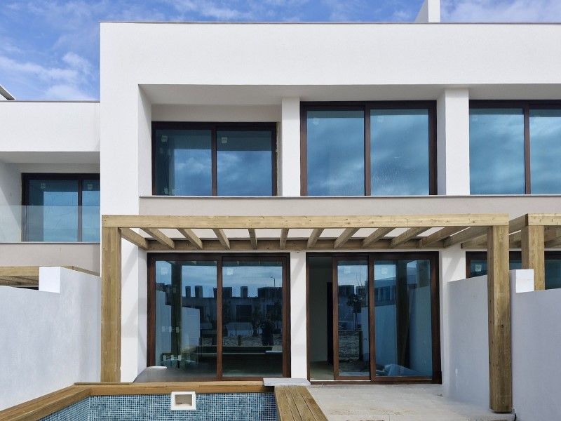 apartment 6 Rooms for sale on Sines (7520)