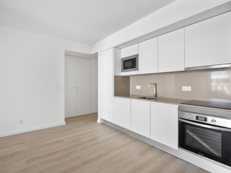 apartment 6 Rooms for sale on Sines (7520)