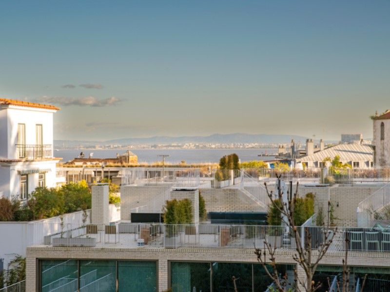 apartment 12 Rooms for sale on Lisboa (1200)