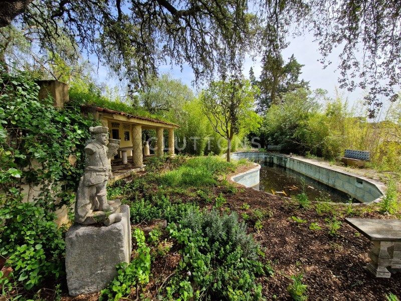 farmhouse 21 Rooms for sale on Setúbal (2900)
