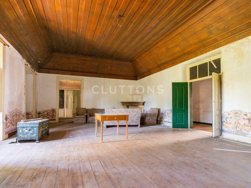 farmhouse 21 Rooms for sale on Setúbal (2900)