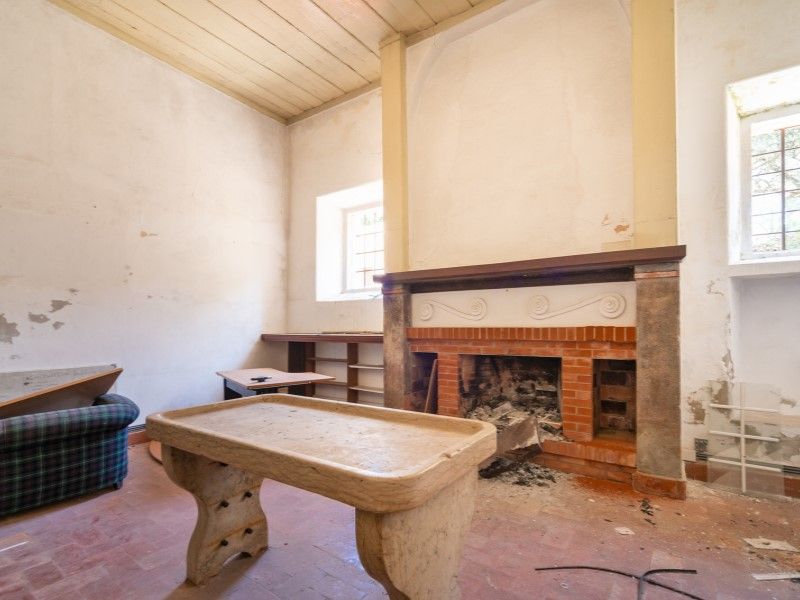 farmhouse 21 Rooms for sale on Setúbal (2900)