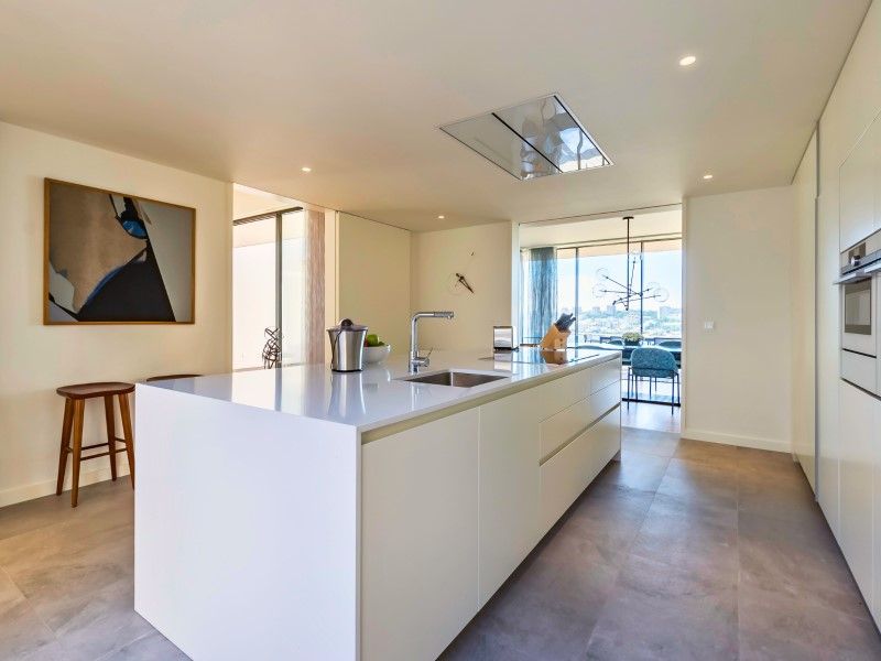 house 8 Rooms for sale on Vila Nova de Gaia (4400)