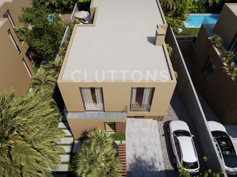 house 8 Rooms for sale on Sintra (2710)