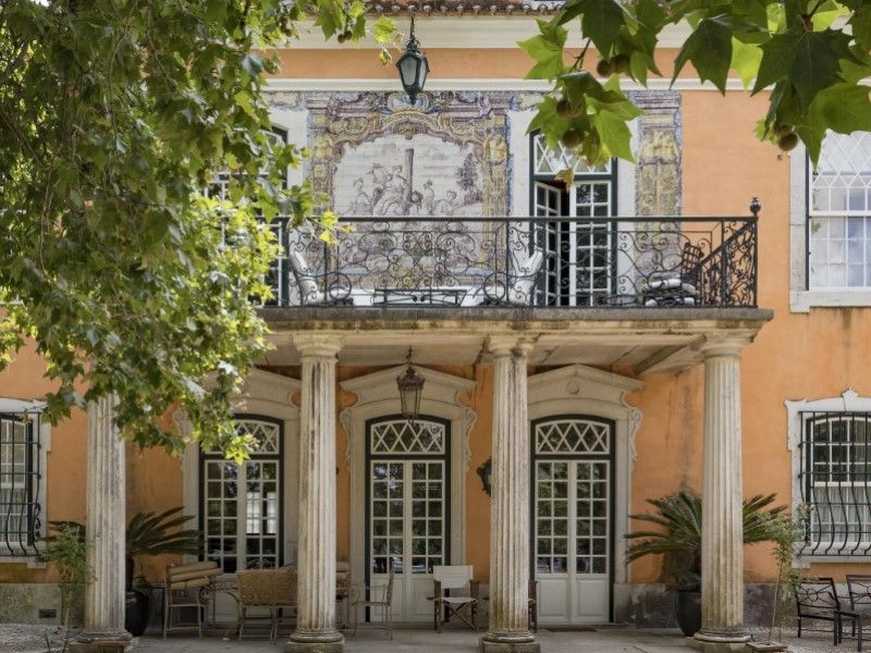 castle 19 Rooms for sale on Lisboa (1600)