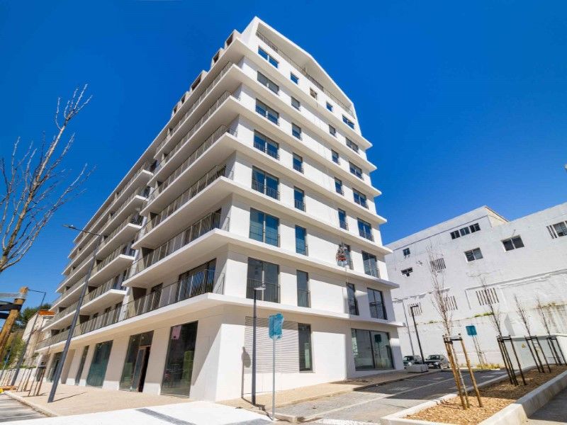 apartment 3 Rooms for sale on Lisboa (1800)