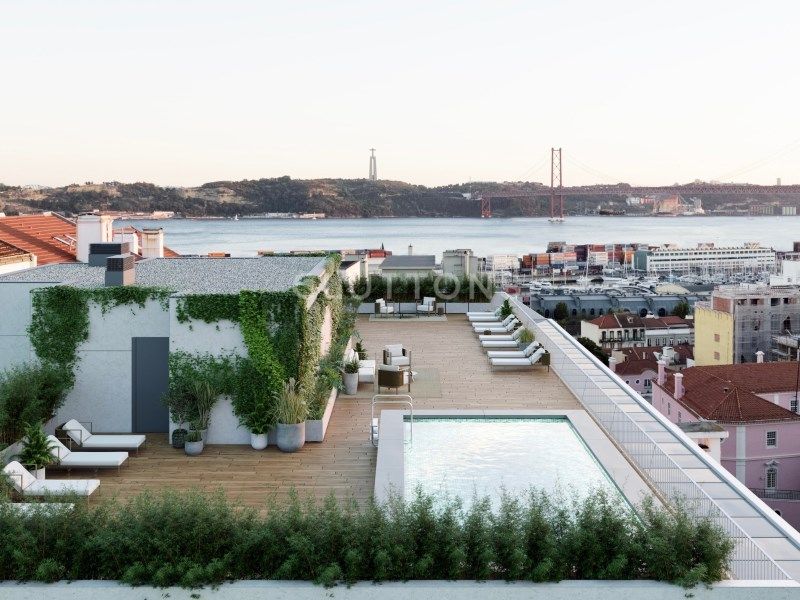 apartment 5 Rooms for sale on Lisboa (1350)