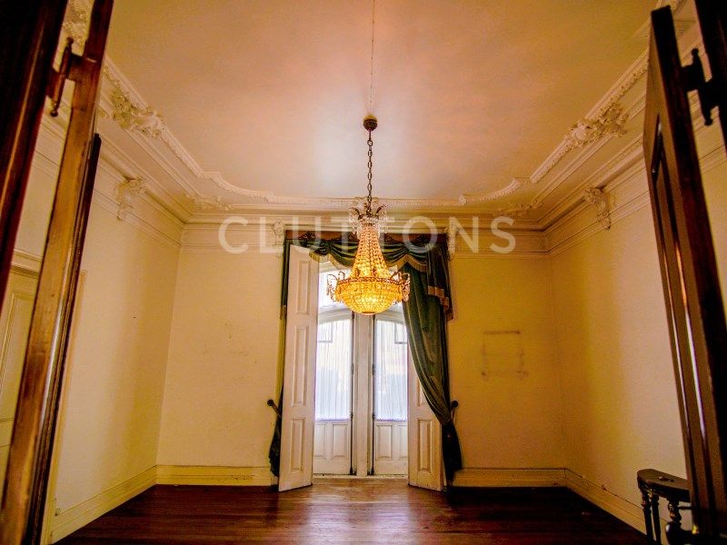 house 11 Rooms for sale on Estremoz (7100)