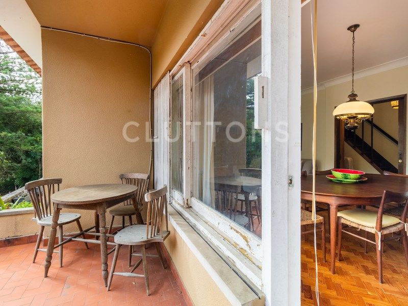 house 15 Rooms for sale on Sintra (2710)