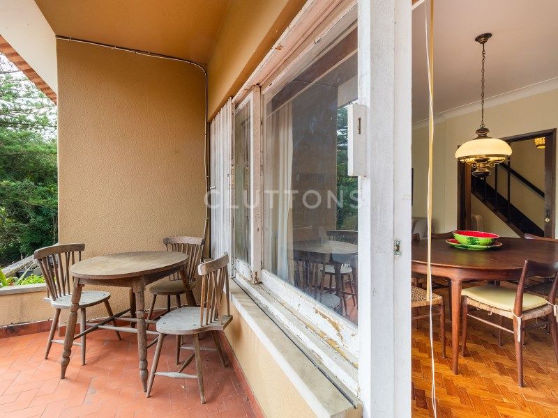 house 15 Rooms for sale on Sintra (2710)