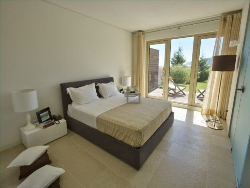 apartment 5 Rooms for sale on Grândola (7570)