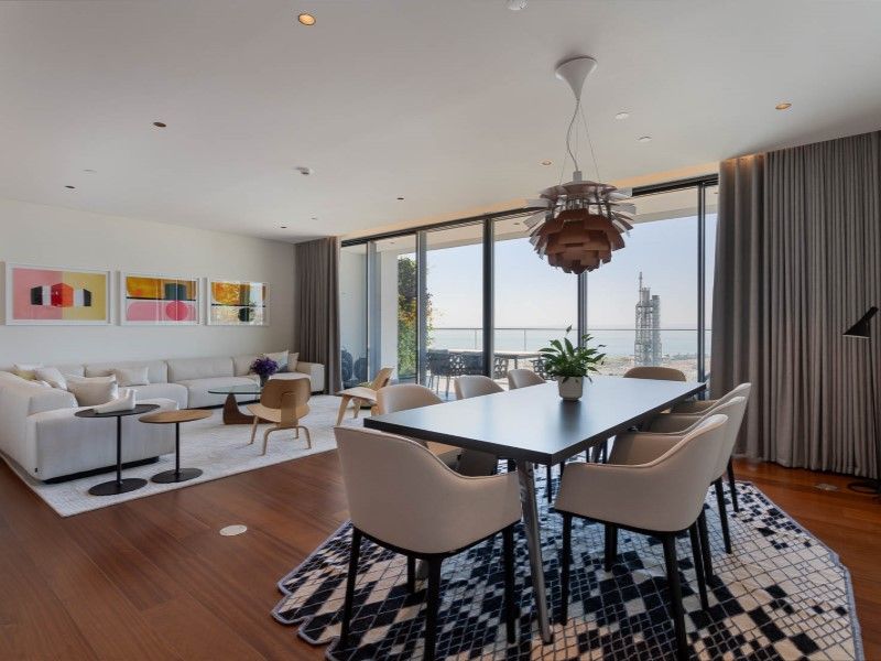 apartment 7 Rooms for sale on Lisboa (1990)