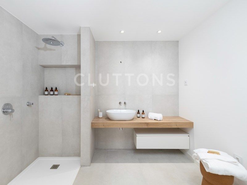 appartement 4 Pièces en vente sur Lagos (8600)