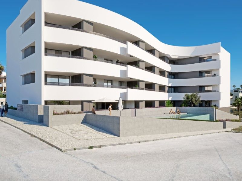 apartment 4 Rooms for sale on Lagos (8600)