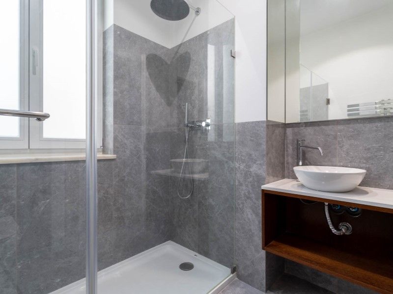 apartment 5 Rooms for sale on Lisboa (1250)