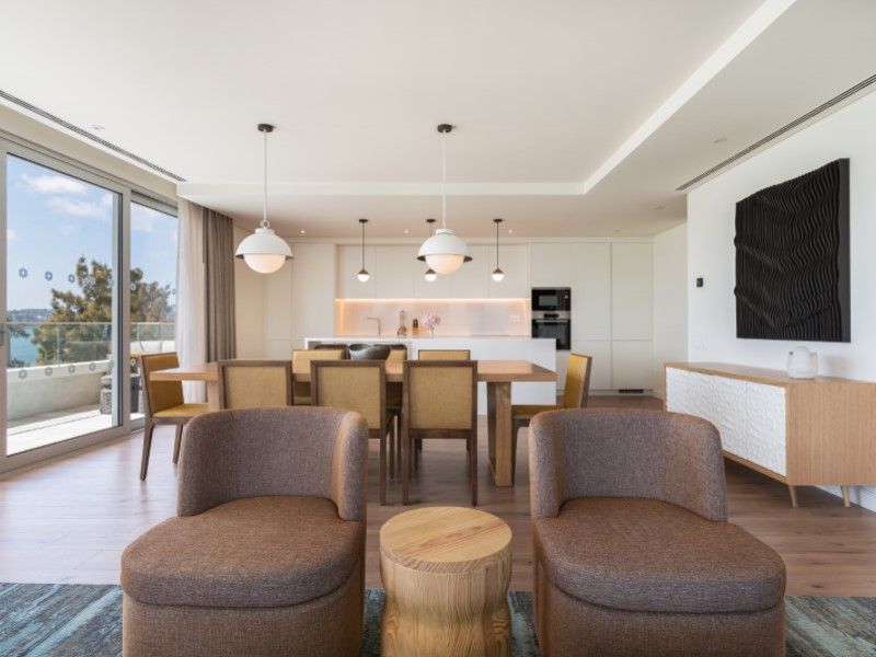 apartment 5 Rooms for sale on Lisboa (1300)