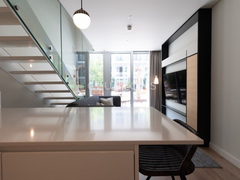 apartment 5 Rooms for sale on Lisboa (1300)