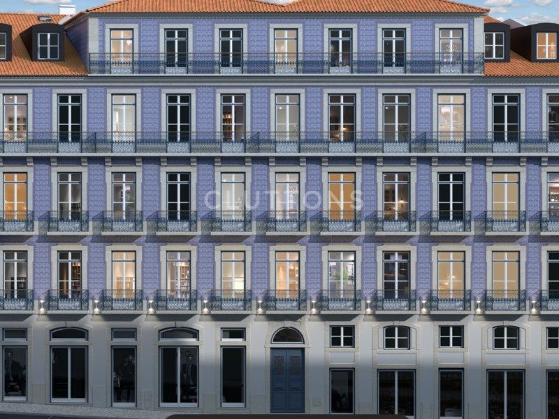 apartment 8 Rooms for sale on Lisboa (1200)