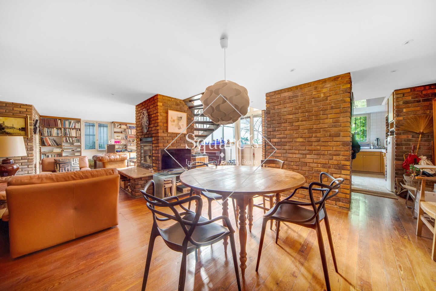 apartment 5 Rooms for sale on Paris 10ème (75010)