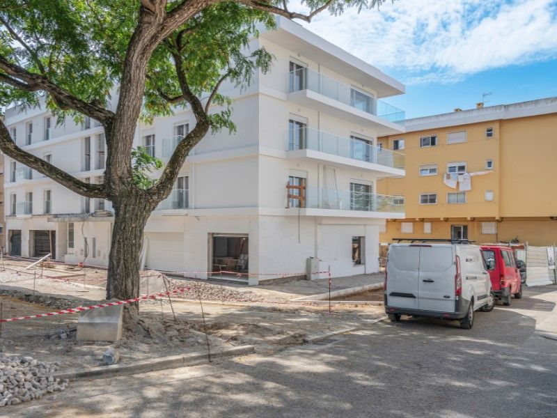 apartment 8 Rooms for sale on Cascais (2765)