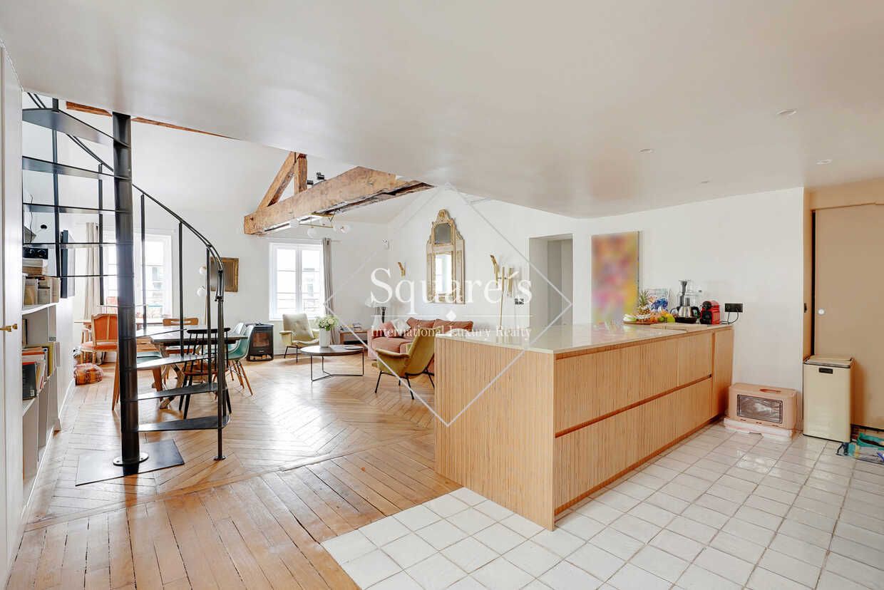 apartment 5 Rooms for sale on Paris 7ème (75007)