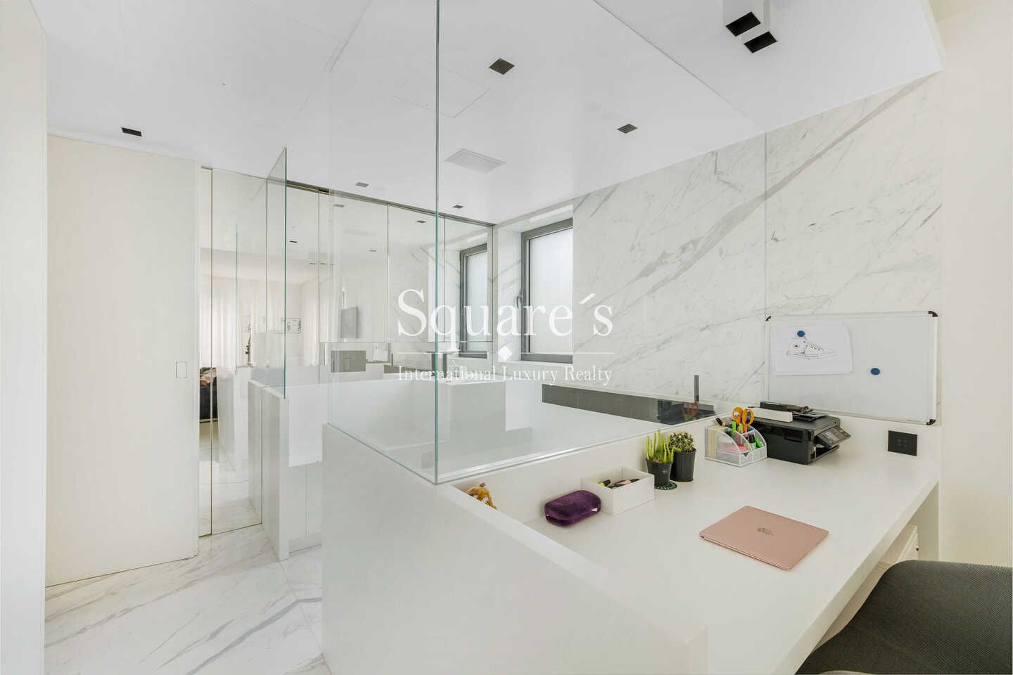 apartment 6 Rooms for sale on Paris 17ème (75017)