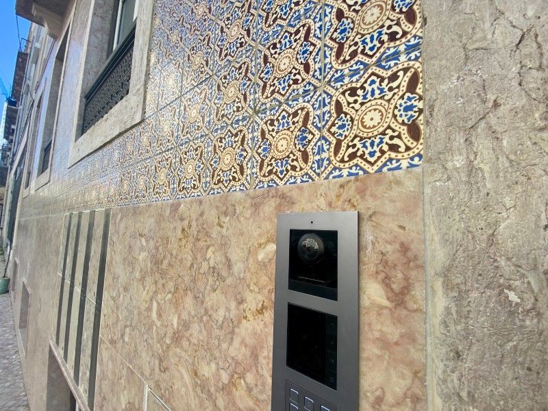 apartment 5 Rooms for sale on Lisboa (1170)