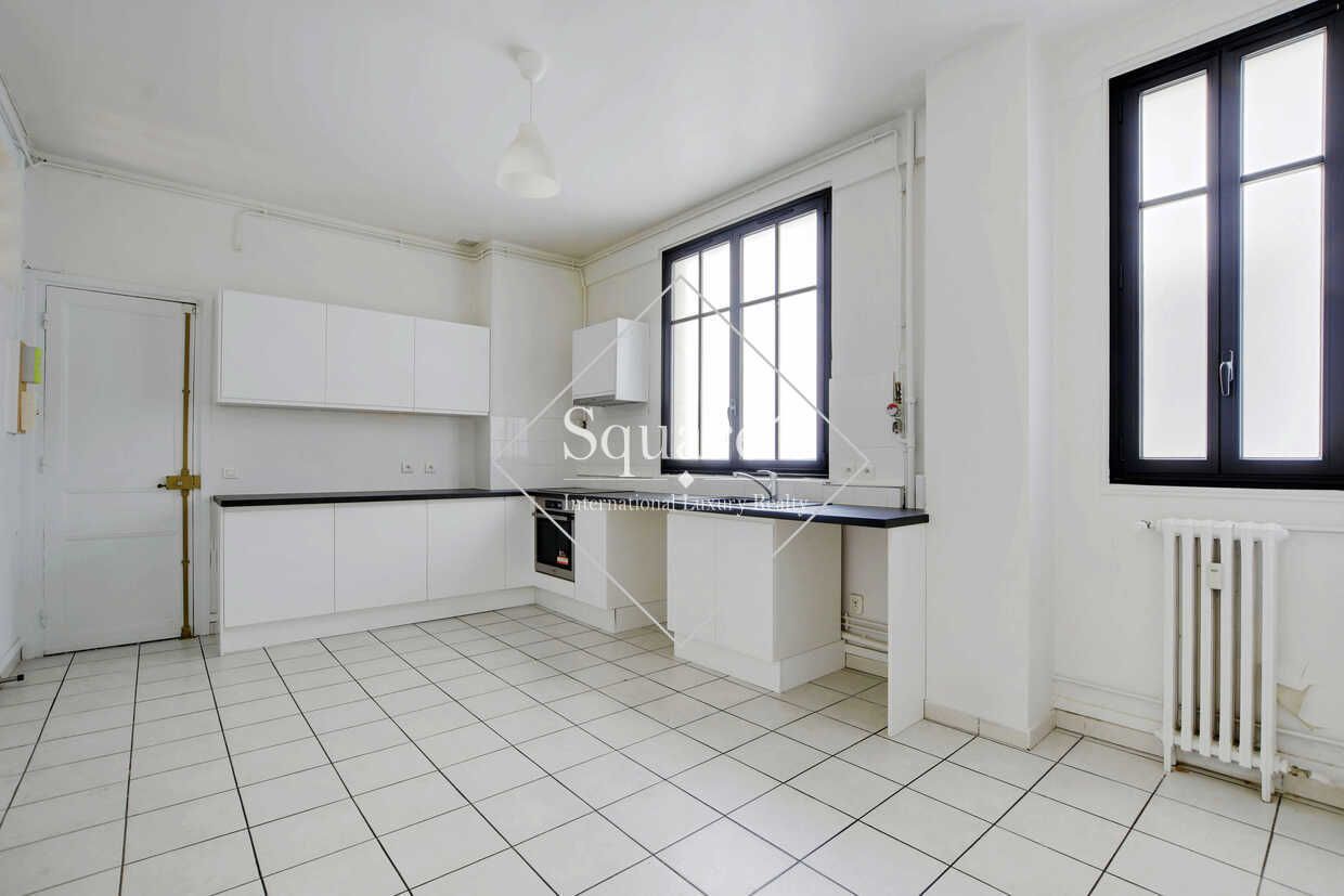 apartment 6 Rooms for sale on Neuilly-sur-Seine (92200)