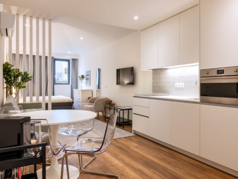 apartment 3 Rooms for sale on Porto (4000)