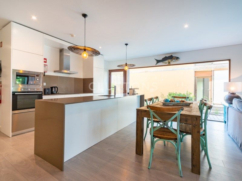 appartement 6 Pièces en vente sur Grândola (7570)