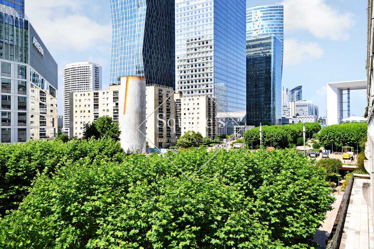 apartment 2 Rooms for sale on Courbevoie (92400)