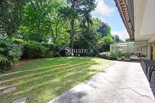 Vente Appartement Neuilly-sur-Seine 8 Pièces 299 m²