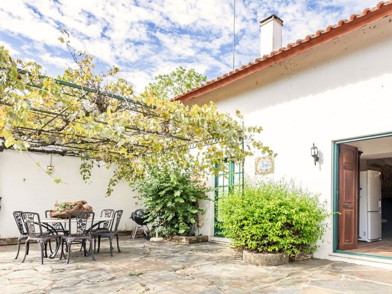 house 21 Rooms for sale on Estremoz (7100)