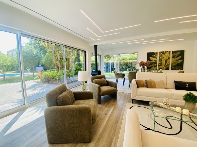 maison 9 Pièces en vente sur Almada (2820)