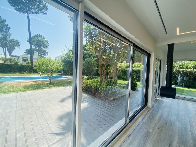 maison 9 Pièces en vente sur Almada (2820)