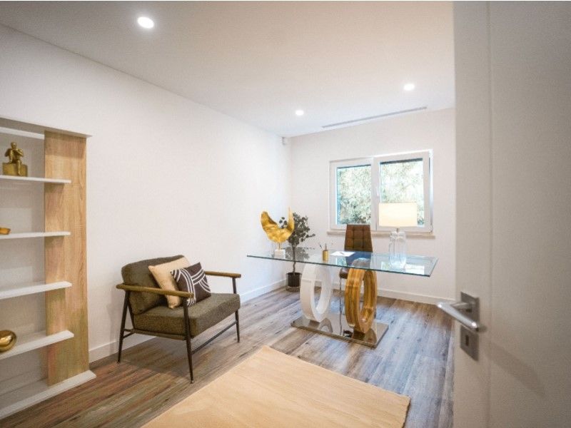 maison 9 Pièces en vente sur Almada (2820)