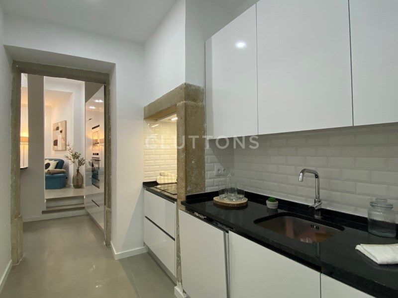apartment 6 Rooms for sale on Lisboa (1170)