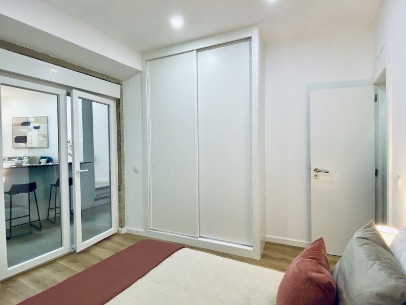 apartment 6 Rooms for sale on Lisboa (1170)