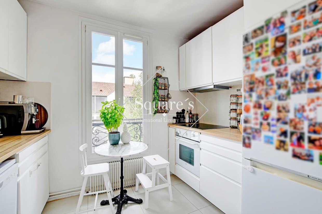 apartment 3 Rooms for sale on Levallois (92300)