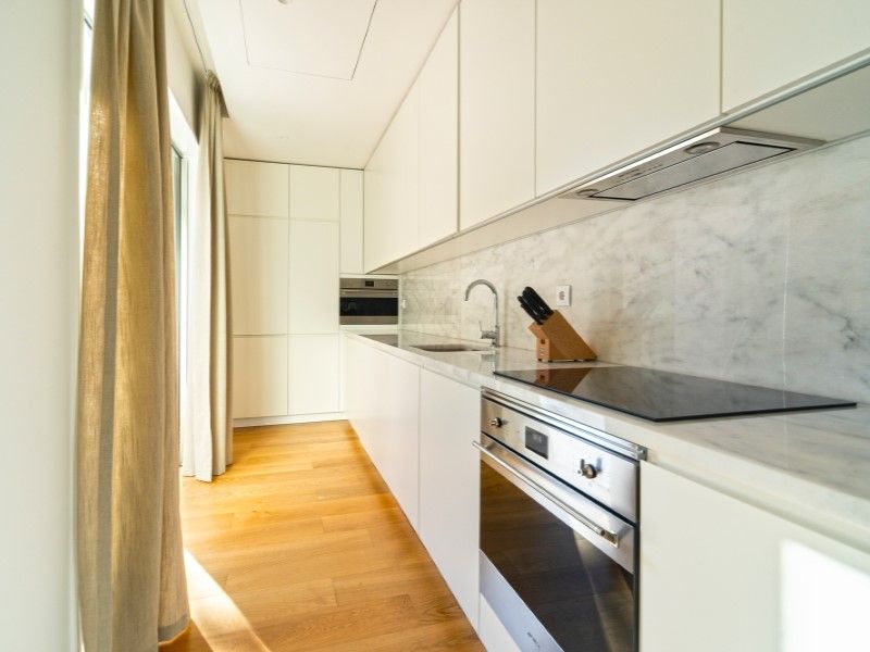 house 8 Rooms for sale on Cascais (2750)