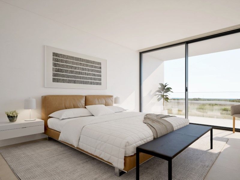 house 9 Rooms for sale on Lagos (8600)