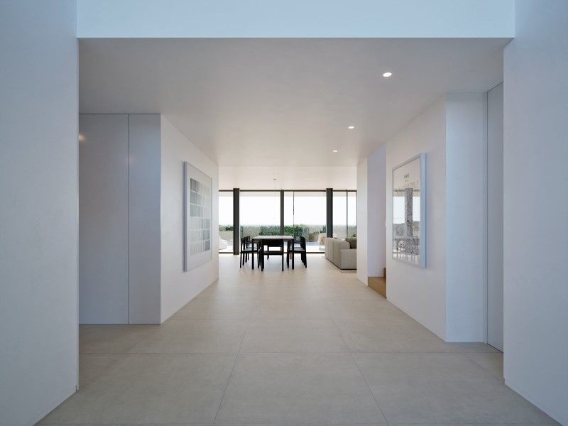 house 9 Rooms for sale on Lagos (8600)