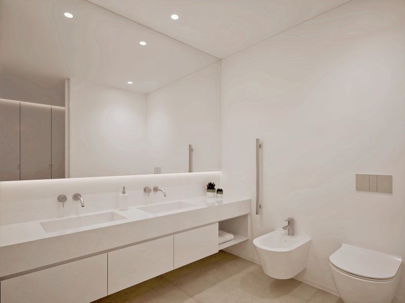 house 9 Rooms for sale on Lagos (8600)