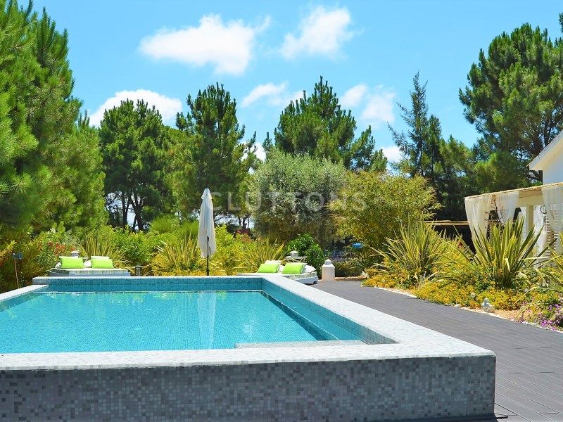 maison 10 Pièces en vente sur Grândola (7570)