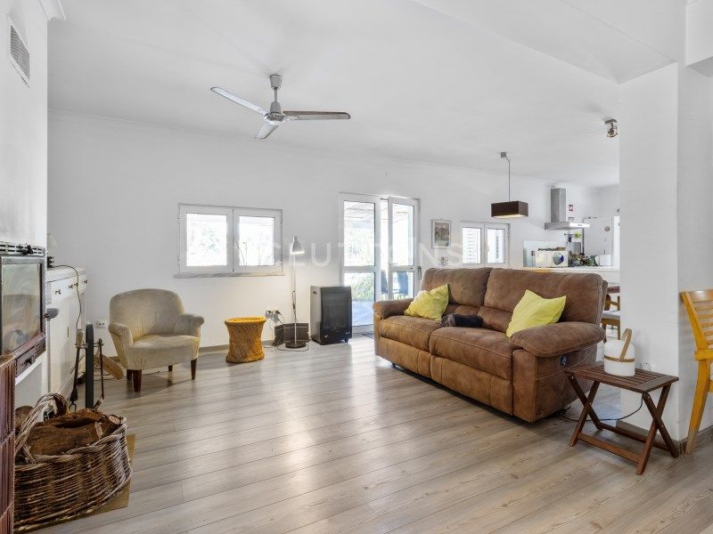 house 10 Rooms for sale on Grândola (7570)